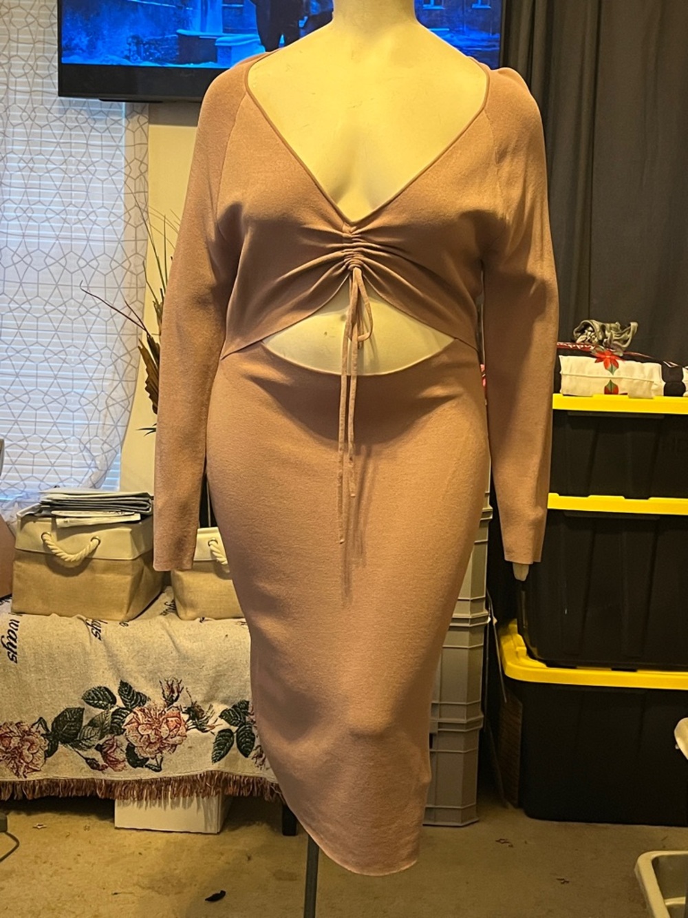 Fashion to Figure Plus Size Mauve Pink Midi Drawstring Cutout Dress